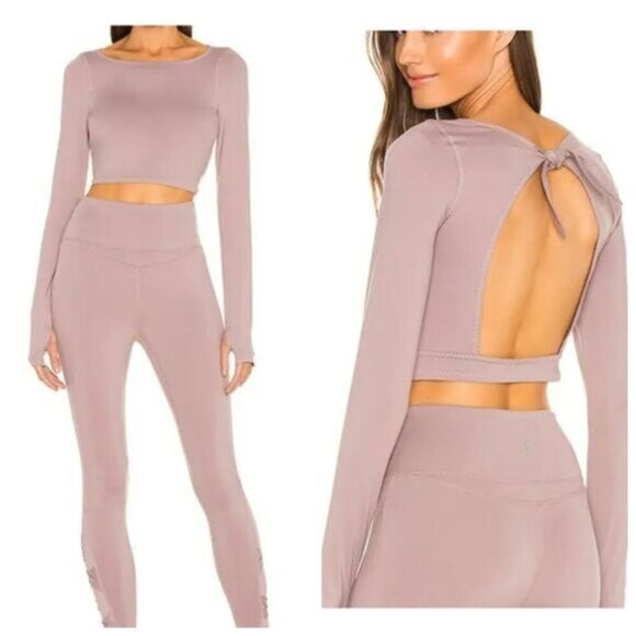 Free People Tops - FREE People Very Prarie Layer Top In Mauve.